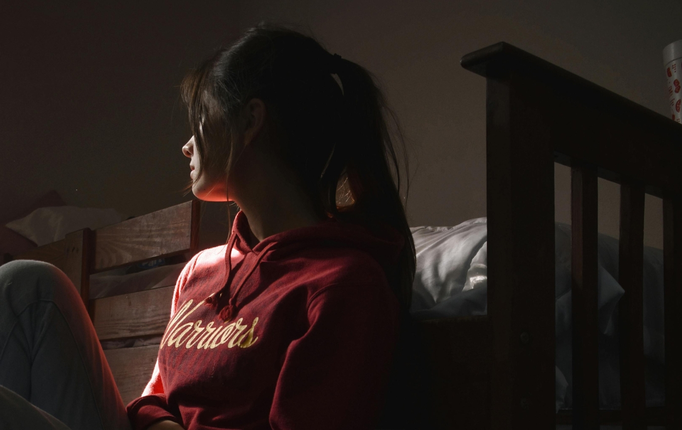 Vrouw vertelt: 'Mijn broer en schoonzus blijken mijn echte ouders te zijn’