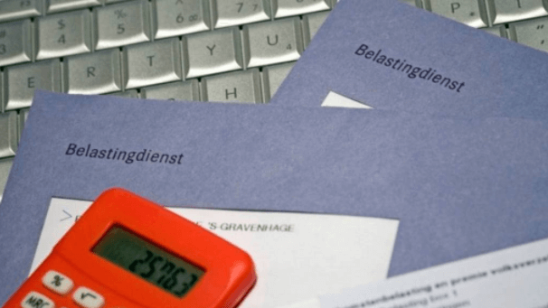 Wilde jij ook al belastingaangifte doen vandaag? DIT is waarom je dat veel beter een dagje later kan doen!