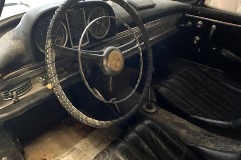 Mercedes-Benz schuur