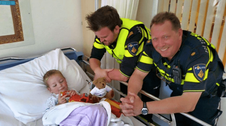 Ouders van kleine kinderen opgelet met zwembadjes! Gister ging het bijna mis!