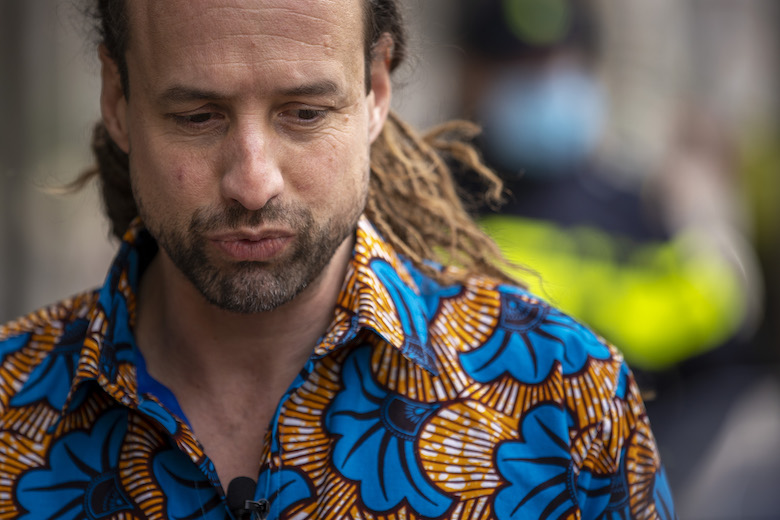 Massa-aangifte tegen Willem Engel: OM start onderzoek