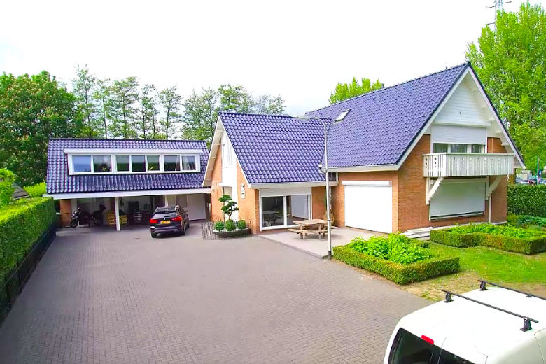 Even gluren: de villa van Frans Duijts staat (weer) te koop