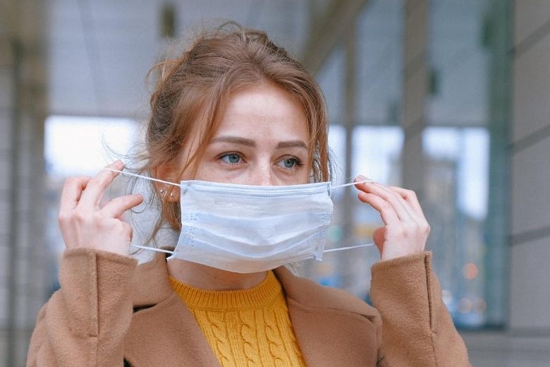 Grote steden willen mondkapjesplicht uitproberen op drukke plekken