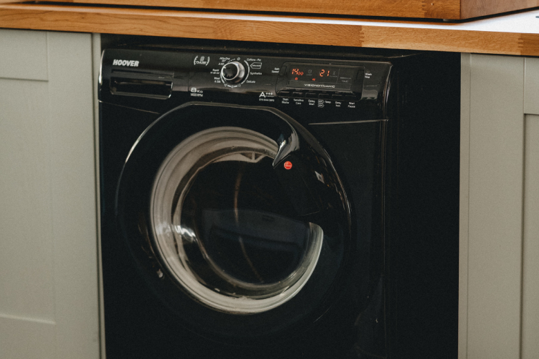 Volgens experts moet je een wasmachine op deze manier schoonmaken