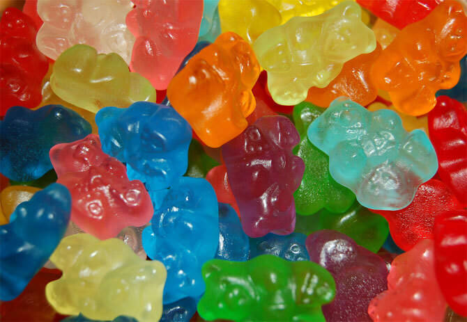 Deze populaire snacks voor kinderen kunnen kanker veroorzaken. Let goed op wat je aan je kinderen geeft!