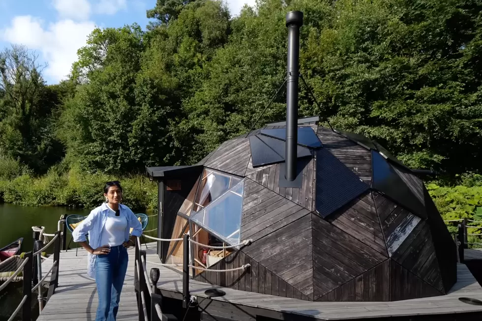 This 23-year-old lady is living in a floating house of only 180 sq. ft., but when you see the inside you’ll want to live there!