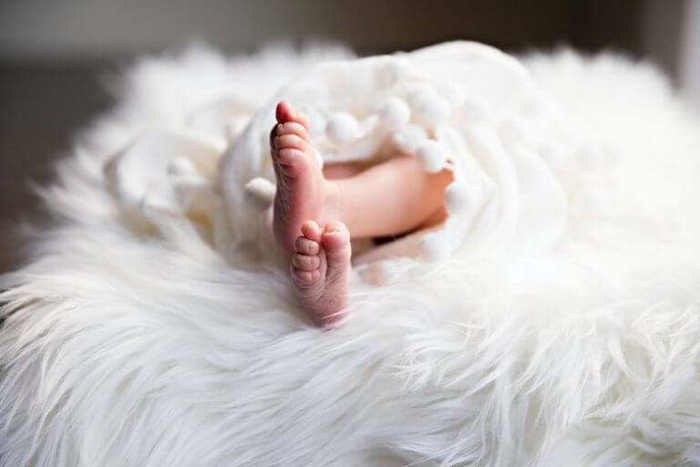 【衝撃】腎臓結石ができたと思ったら三つ子を妊娠していた！