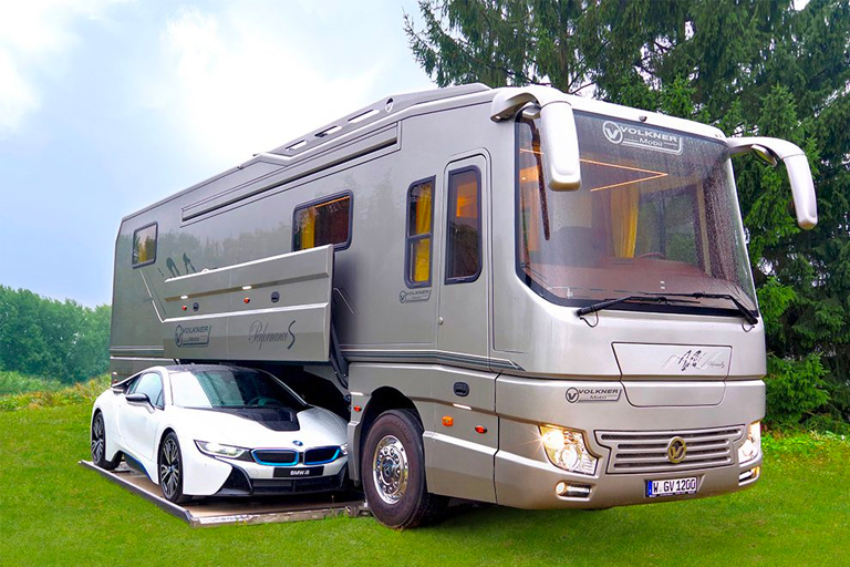Luxury mobile home worth 1.42 million has built-in garage – The interior is even better!