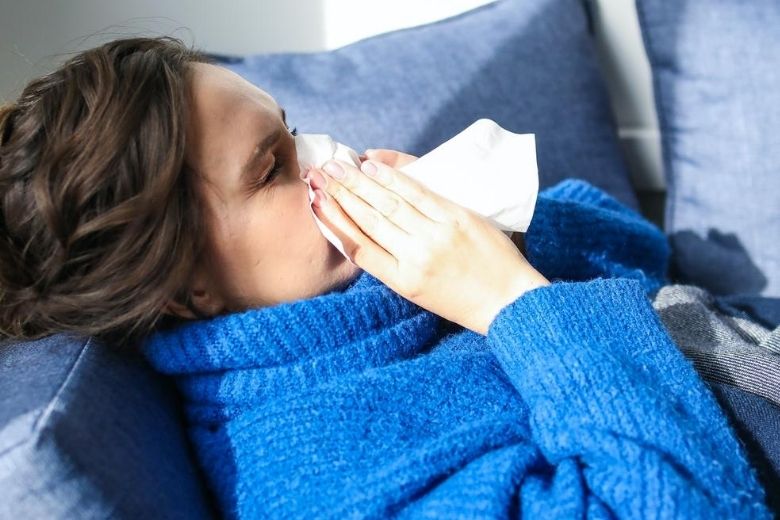 En la mayoría de los pacientes, los síntomas del coronavirus aparecen en un orden específico